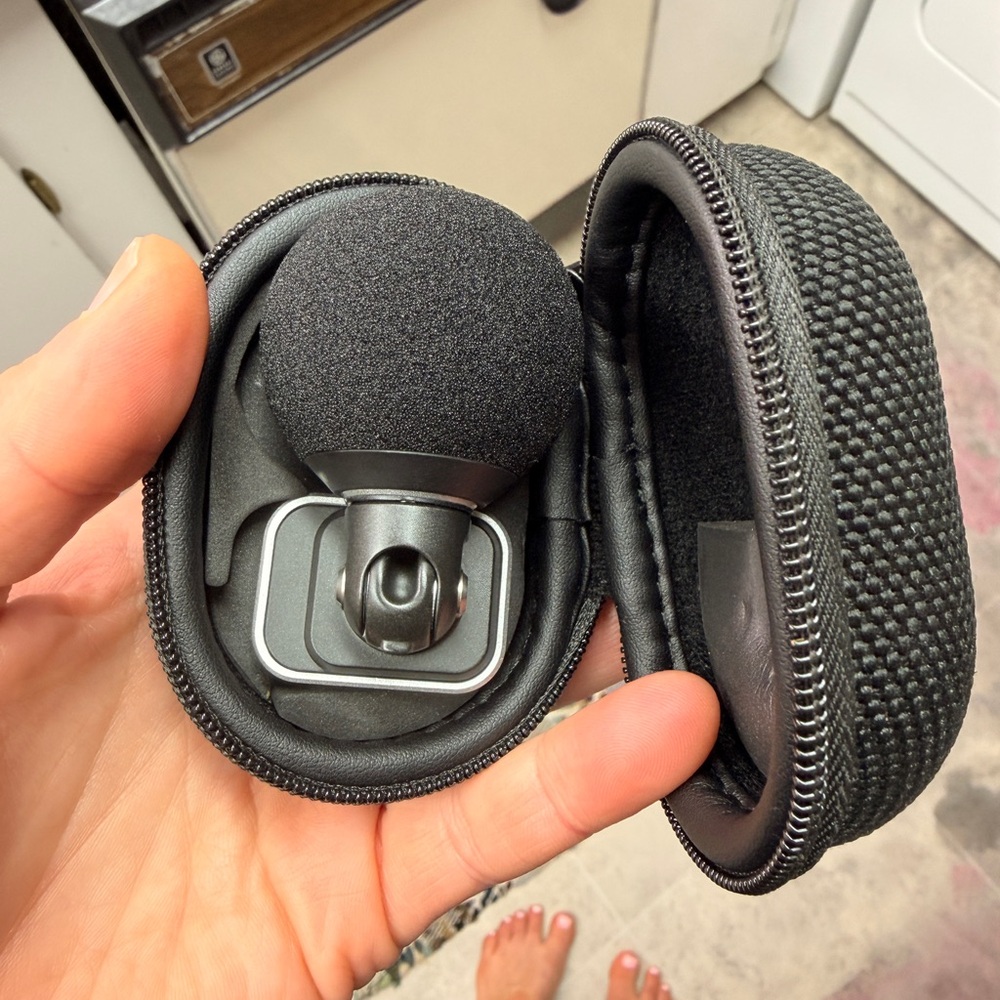 Sure mv88 iPhone microphone
